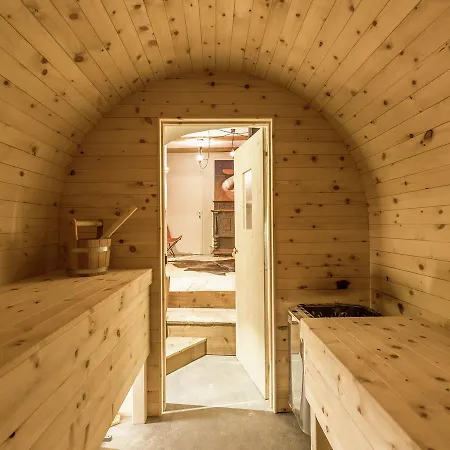 Plush Holiday In With Sauna * Pfunds